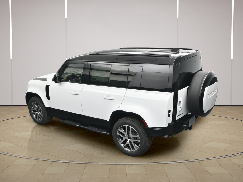 New 2026 White Land Rover X-Dynamic SE image 31