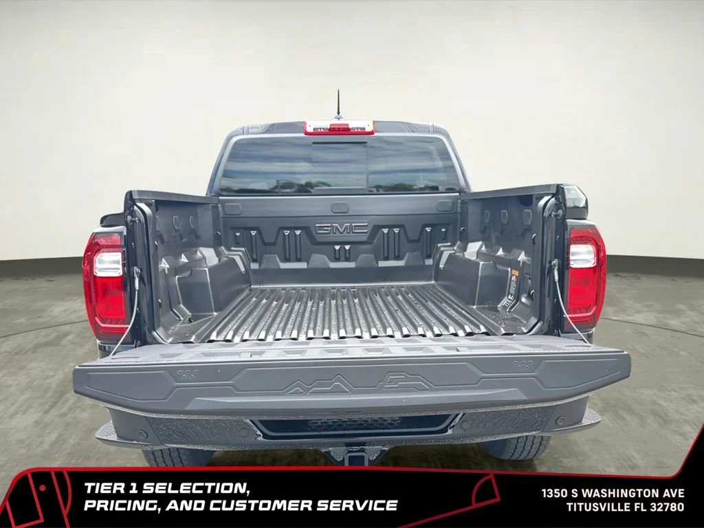 New 2026 Onyx Black GMC Elevation image 5