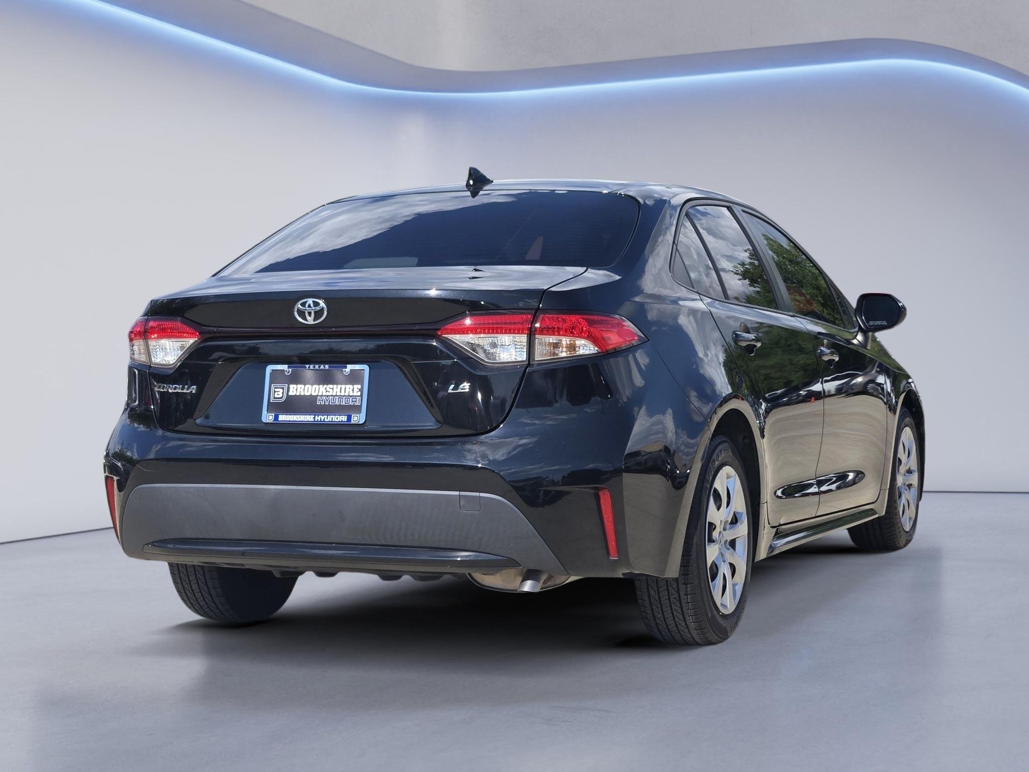Used 2022 Black Sand Pearl Toyota LE image 6
