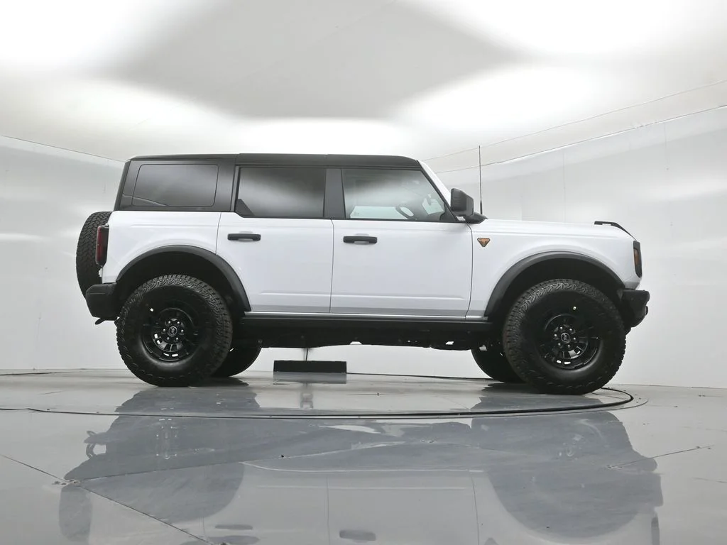 New 2026 White Ford Badlands image 43