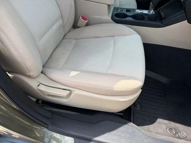 Used 2019 Green Subaru 2.5i Premium image 26