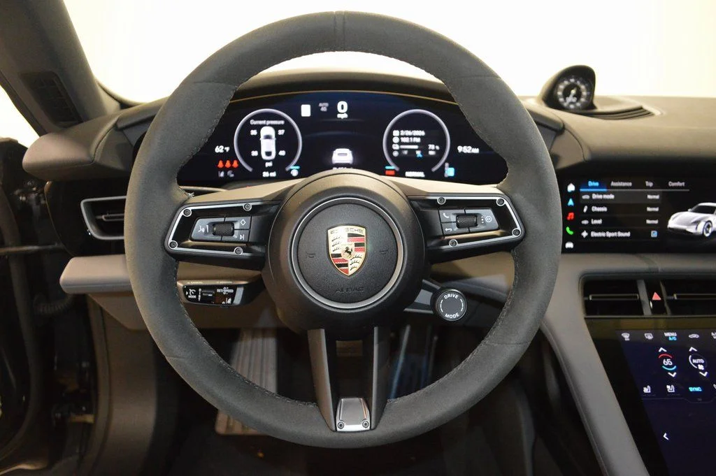 Used 2025 Slate Grey Neo Porsche 4 image 20
