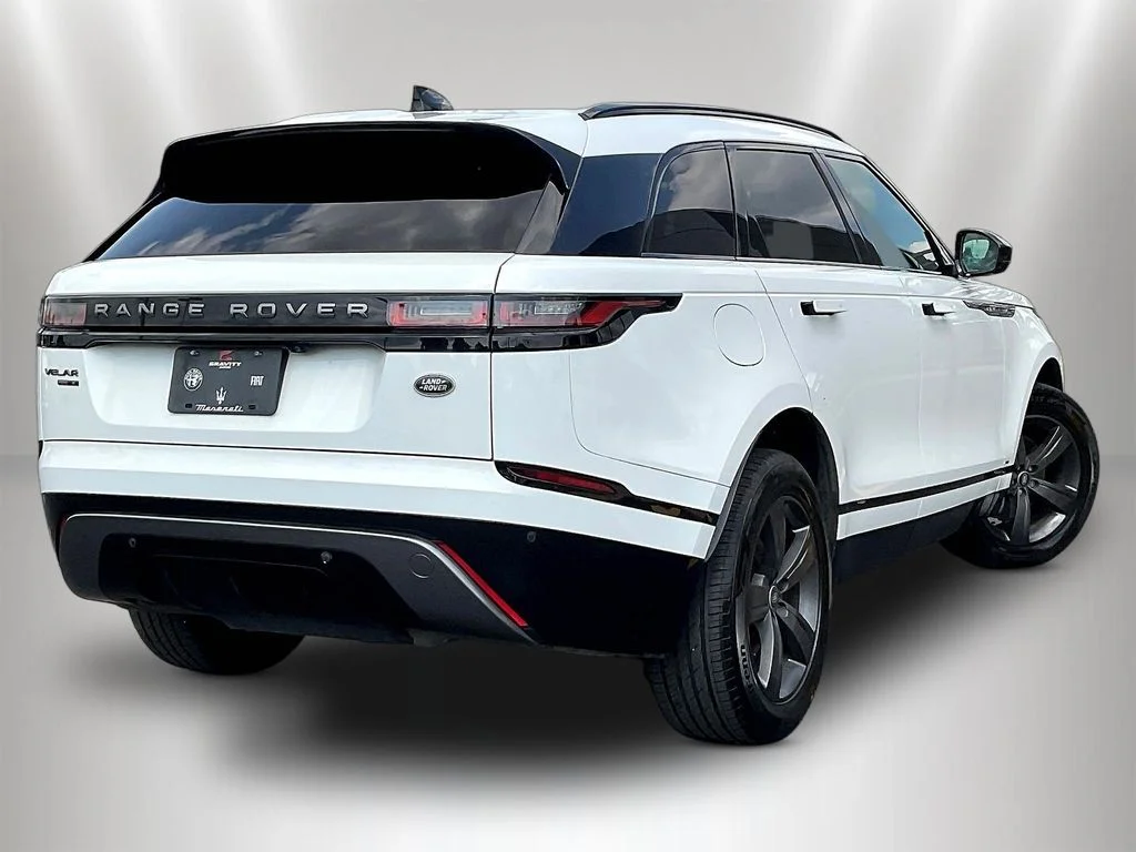 Used 2020 Fuji White Land Rover P250 R-Dynamic S image 6