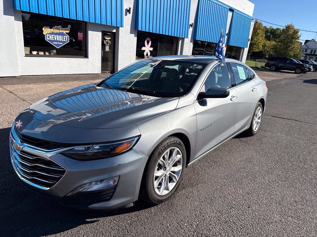 Used 2024 Sterling Gray Metallic Chevrolet 1LT image 2