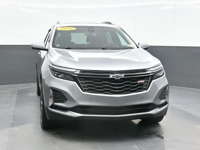 Used 2024 Gray Chevrolet RS image 6