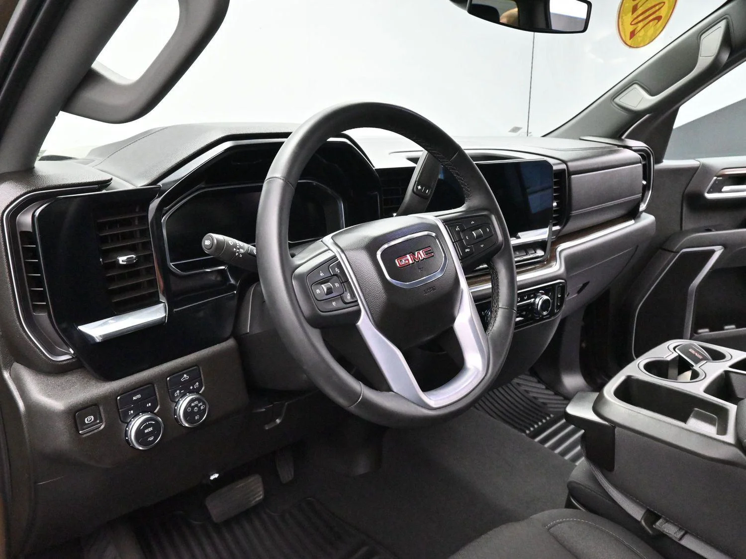 Used 2023 Deep Bronze Metallic GMC Elevation image 15