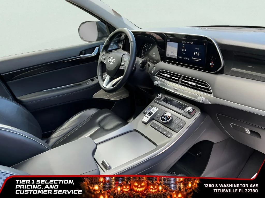 Used 2021 Gray Hyundai Limited image 17