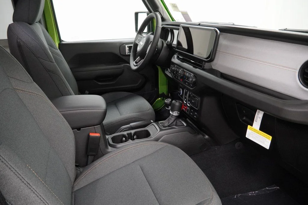 2026 Jeep Wrangler 2-Door Willys - Photo 32