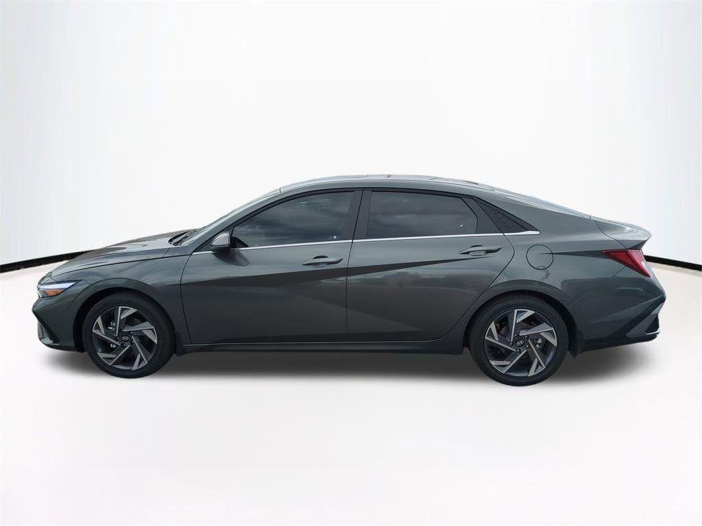 New 2026 Gray Hyundai Limited image 8