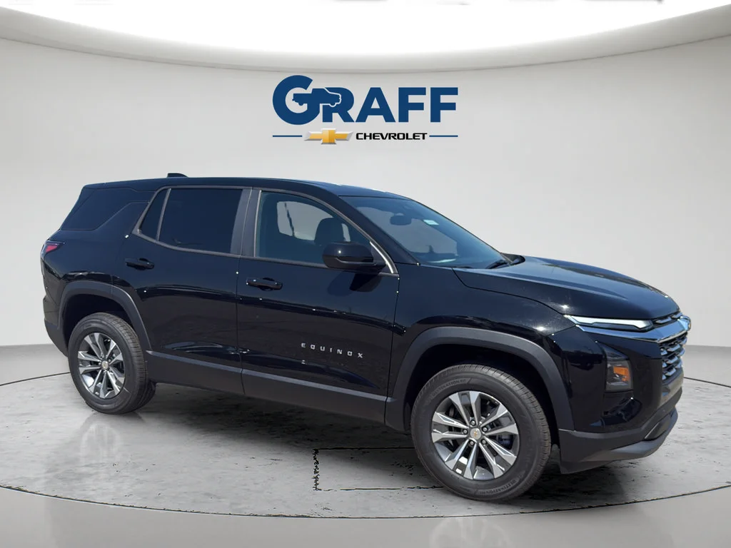 New 2027 Mosaic Black Metallic Chevrolet FWD LT image 10