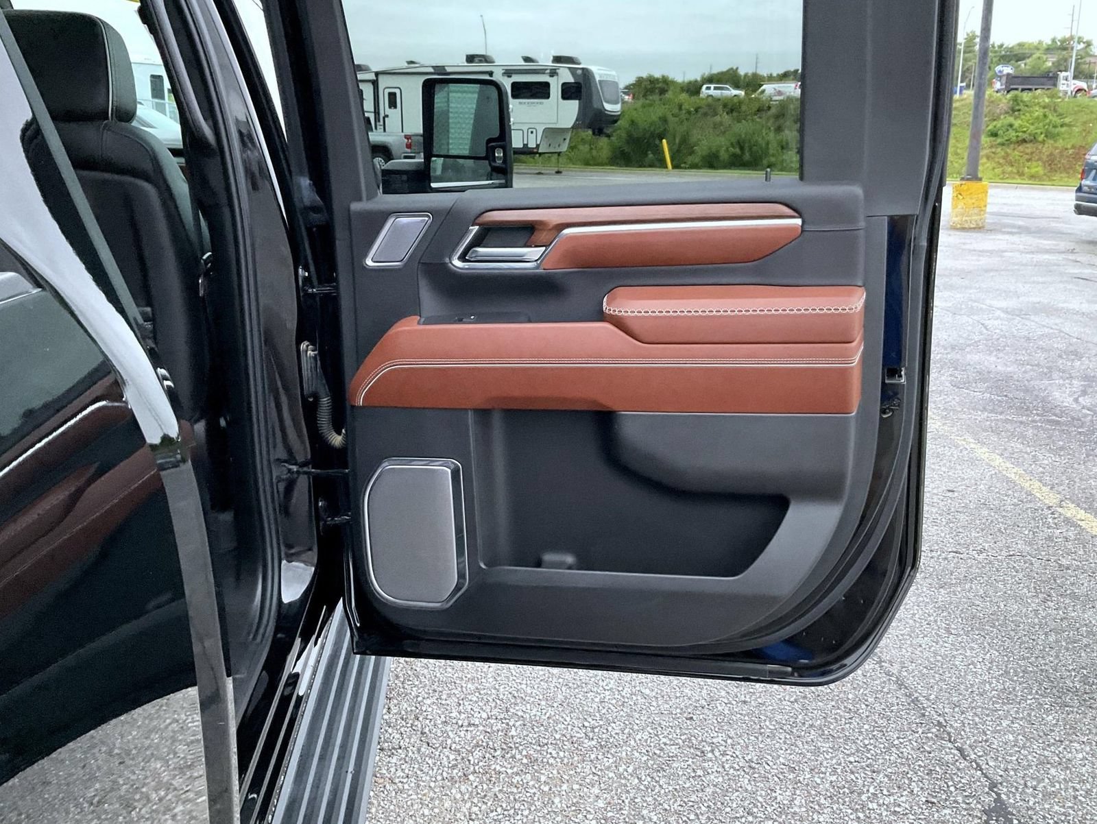 2024 GMC Sierra 2500HD Denali Ultimate - Photo 17