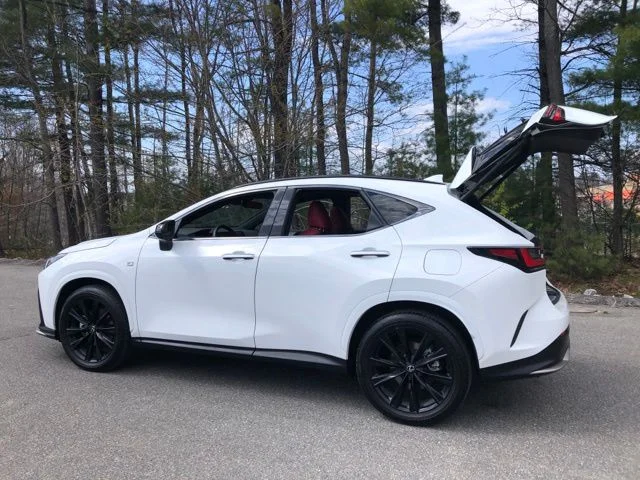 Used 2024 Ultra White Lexus 350 F SPORT Handling image 10
