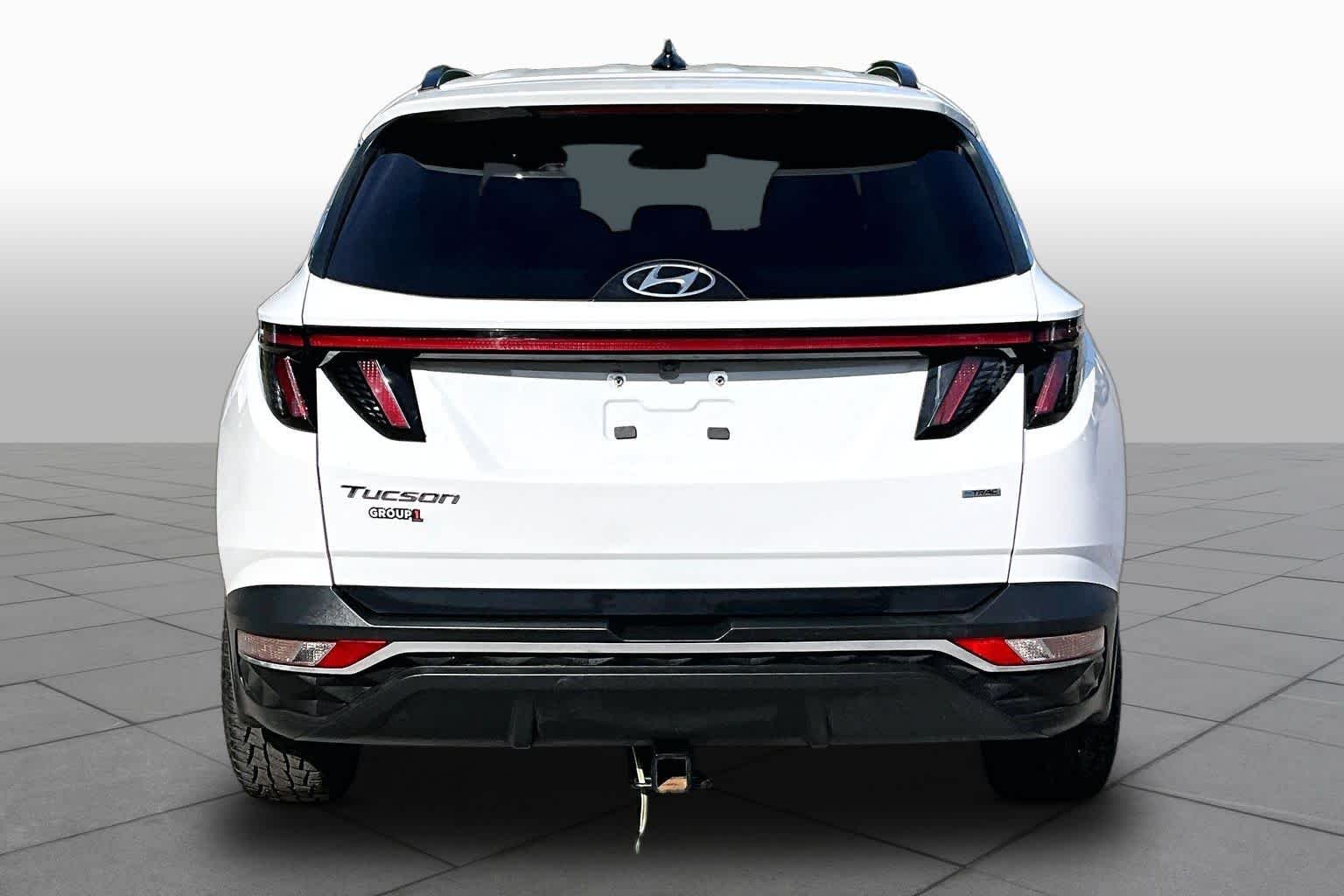 Used 2023 Serenity White Pearl Hyundai SEL image 5