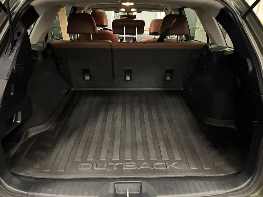 Used 2019 Wilderness Green Subaru 3.6R Touring image 19