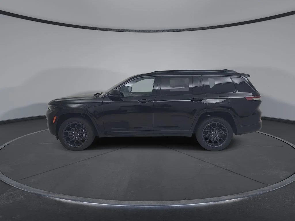 New 2026 Diamond Black Crystal Pearl-Coat Exterior Paint Jeep Summit image 9