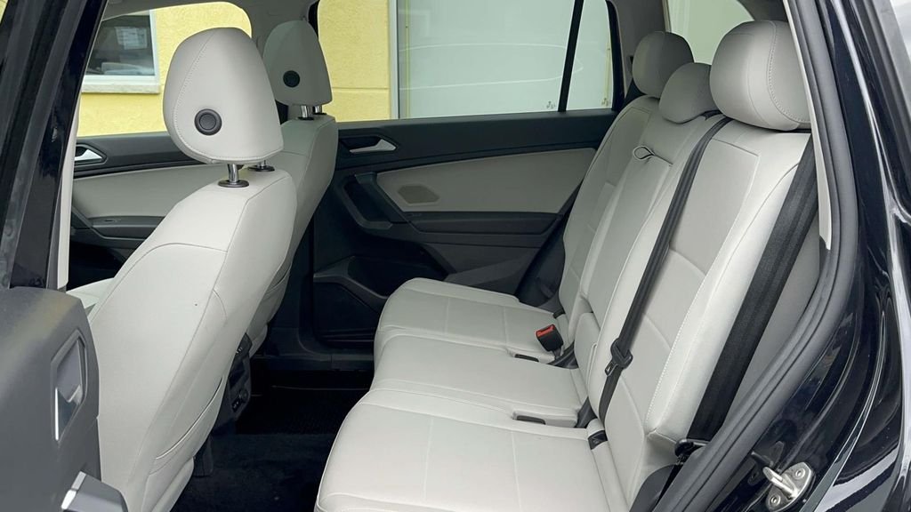 Used 2019 Black Volkswagen 2.0T SE image 14