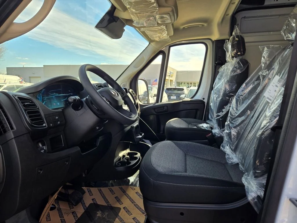 New 2026 Bright White Clear-Coat Exterior Paint RAM 2500 High Roof Cargo Van 159 WB image 13