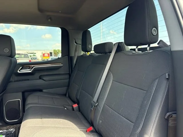 2024 Chevrolet Silverado 1500 LT - Photo 19