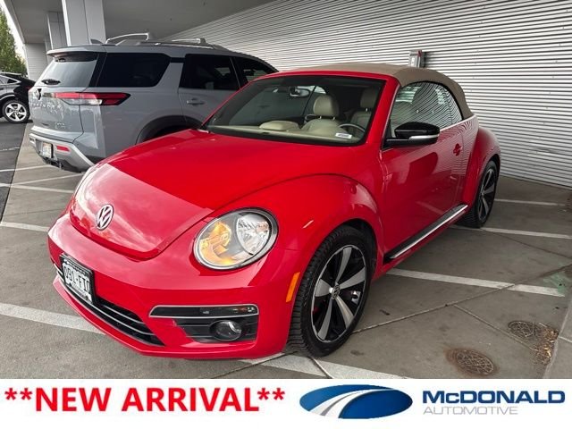 Used 2013 Red Volkswagen 2.0 TSi image 2