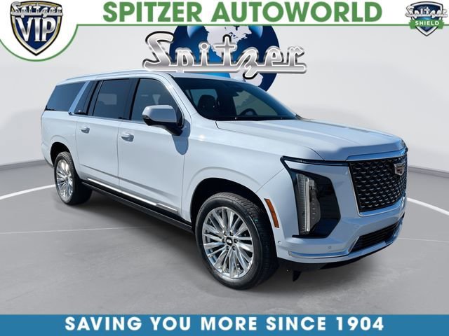 2026 Cadillac Escalade ESV Luxury 4WD's photo