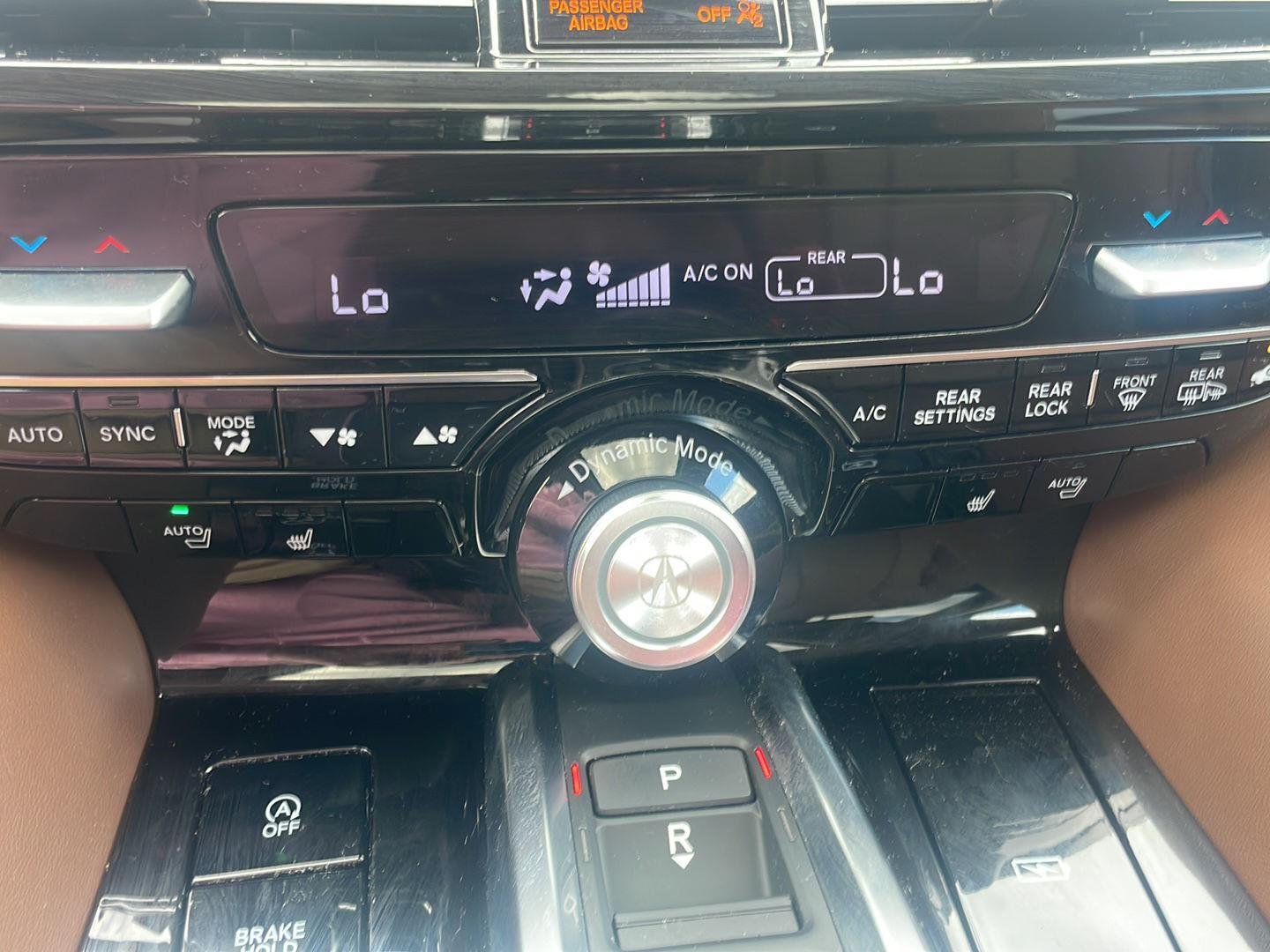 Used 2025 Platinum White Pearl Acura SH-AWD w/Tech image 6