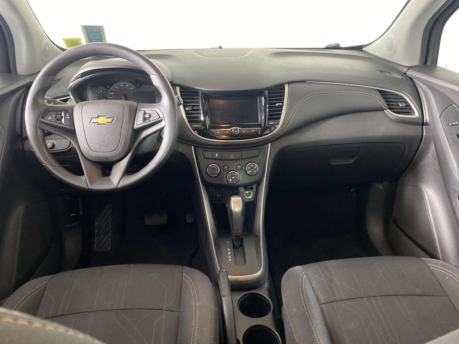 Used 2019 Summit White Chevrolet LT image 30