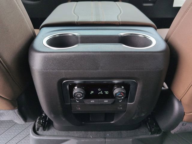 New 2026 Polar White Tricoat Chevrolet High Country image 24