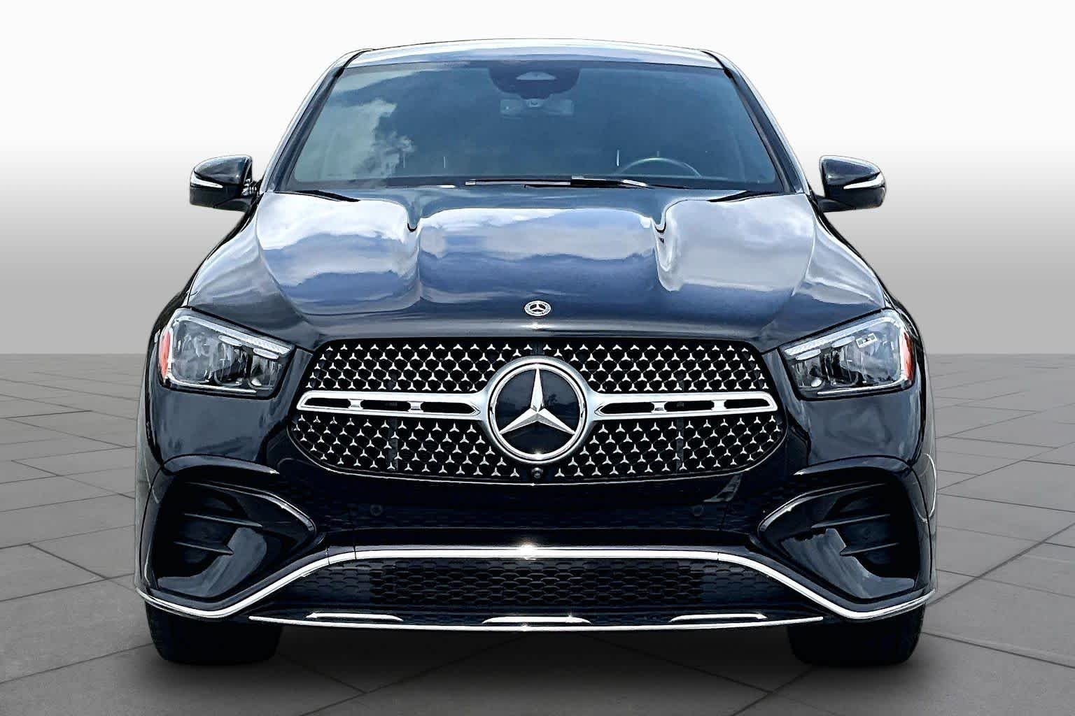 Used 2025 Obsidian Black Metallic Mercedes-Benz GLE 450 image 4