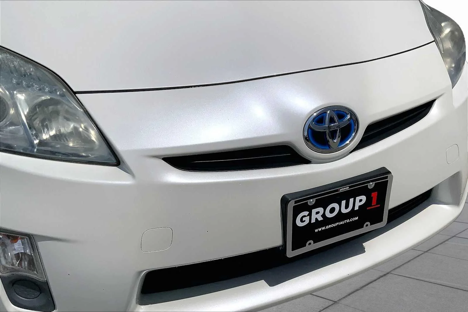 Used 2011 Blizzard Pearl Toyota III image 30
