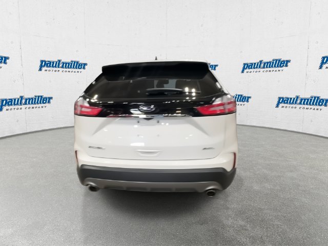Used 2020 White Ford SEL image 10
