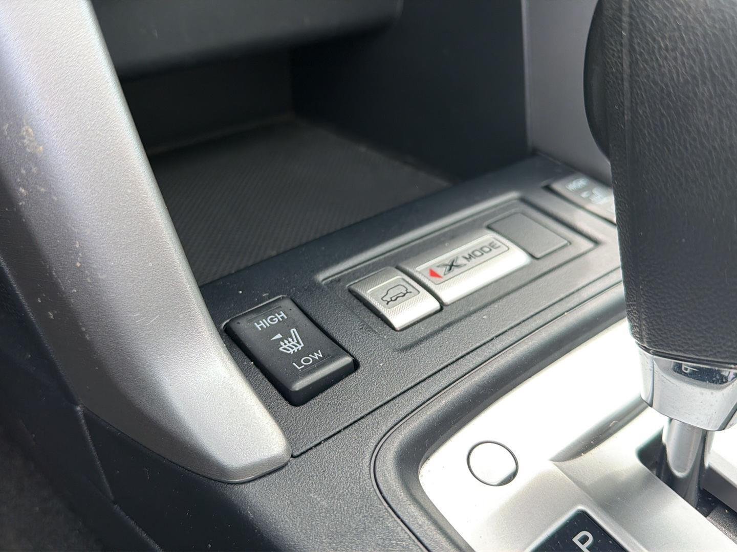 Used 2018 Crystal White Pearl Subaru Premium image 17
