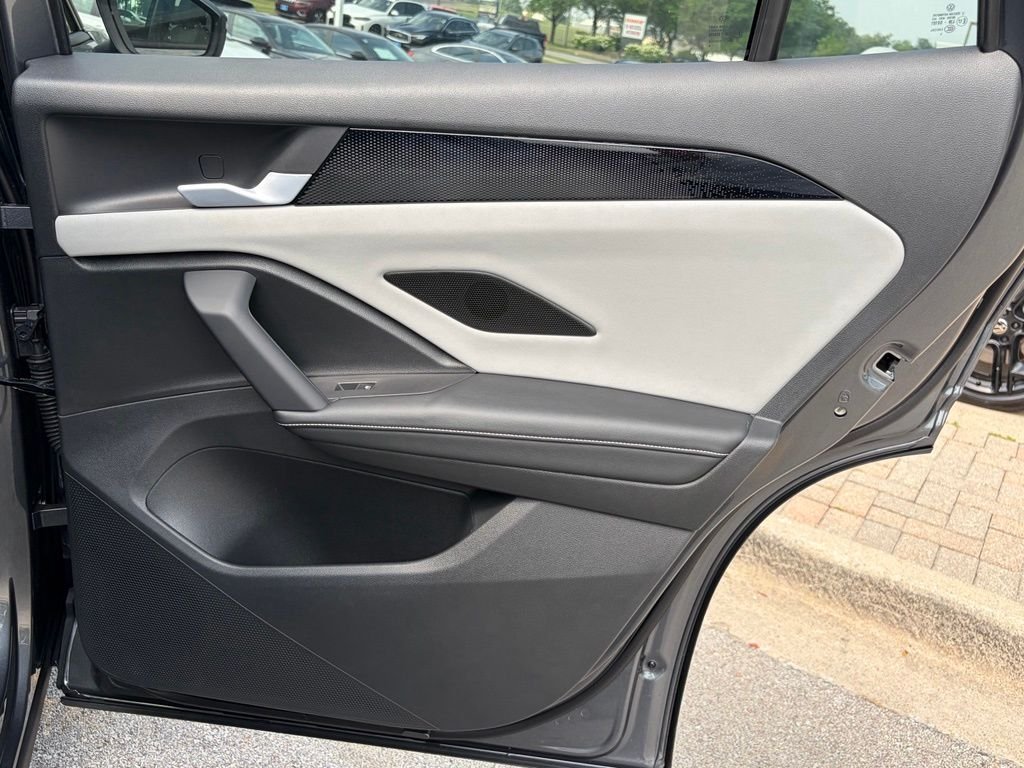 New 2026 Platinum Gray Metallic Volkswagen 2.0T SE image 19