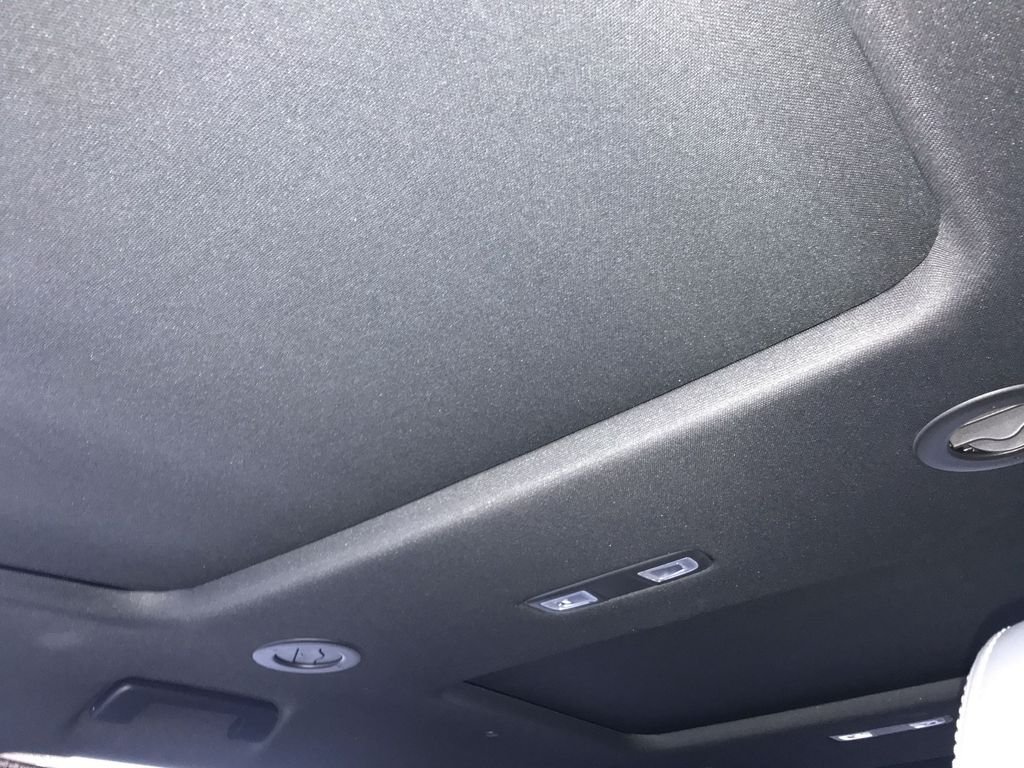 Used 2023 White Buick Essence image 21