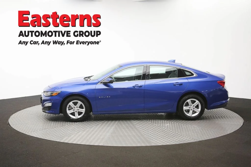 Used 2023 Blue Chevrolet LT image 59