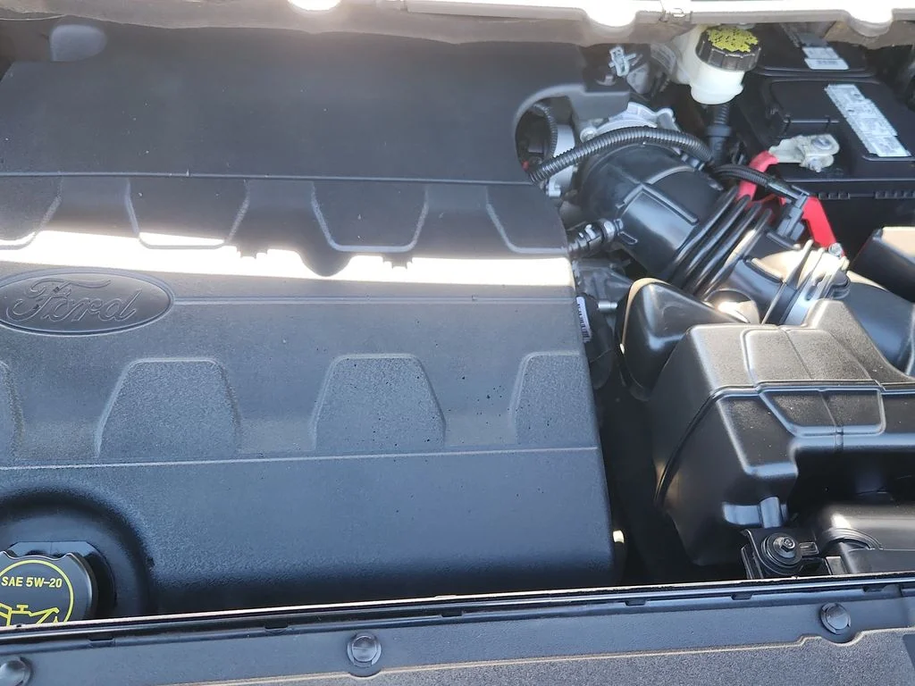 Used 2016 Black Ford SEL image 17