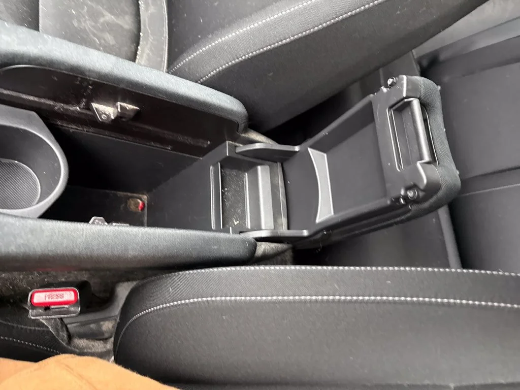 Used 2018 Modern Steel Metallic Honda LX image 21