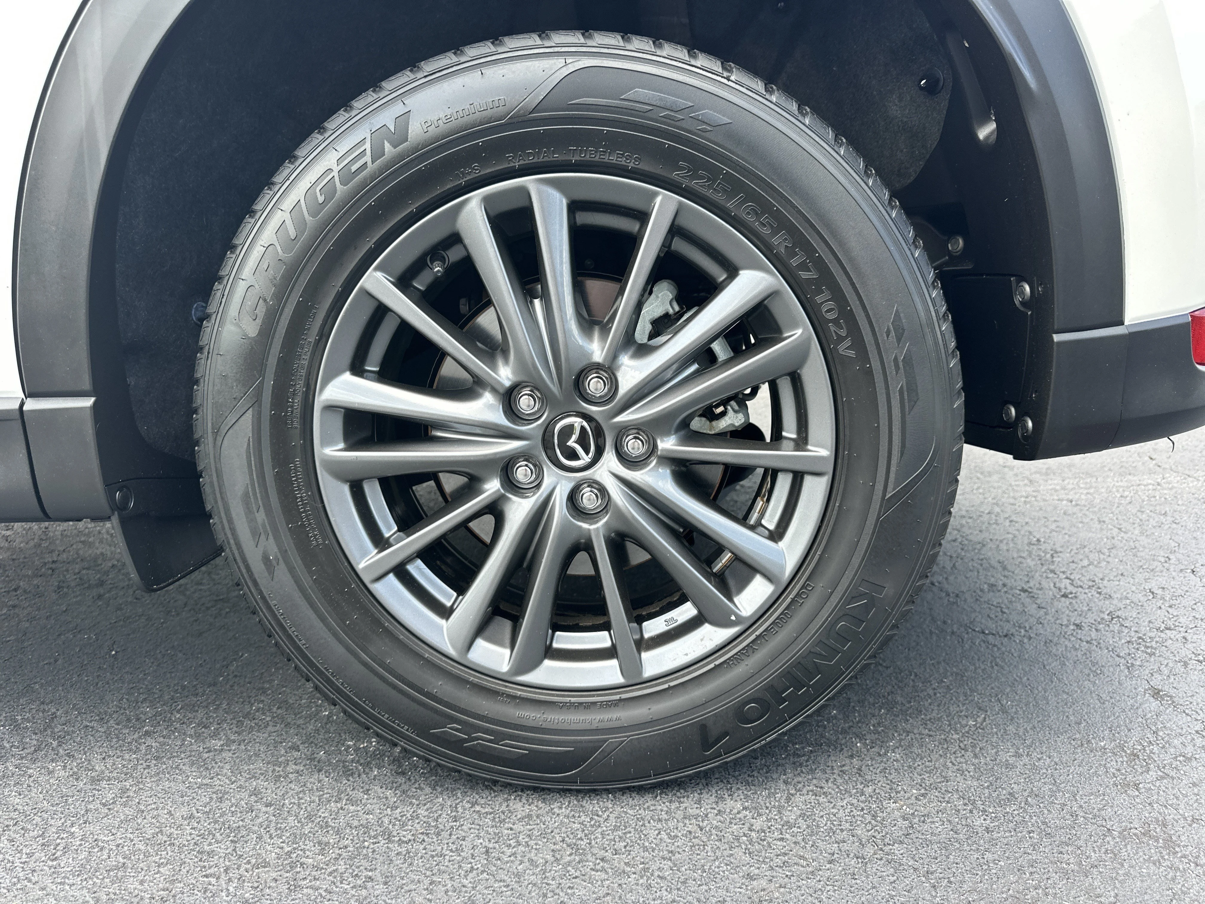 Used 2021 Snowflake White Pearl Mica Mazda Touring image 19