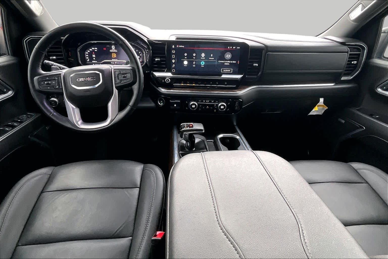 Used 2025 Sterling Metallic GMC Elevation image 15