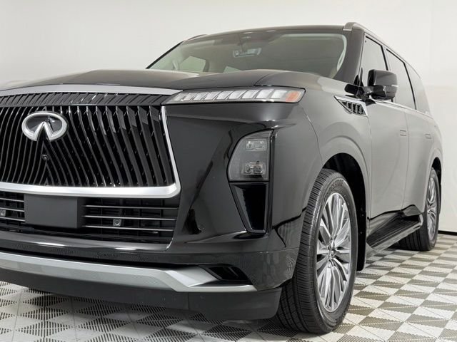 2026 INFINITI QX80 Luxe - Photo 13
