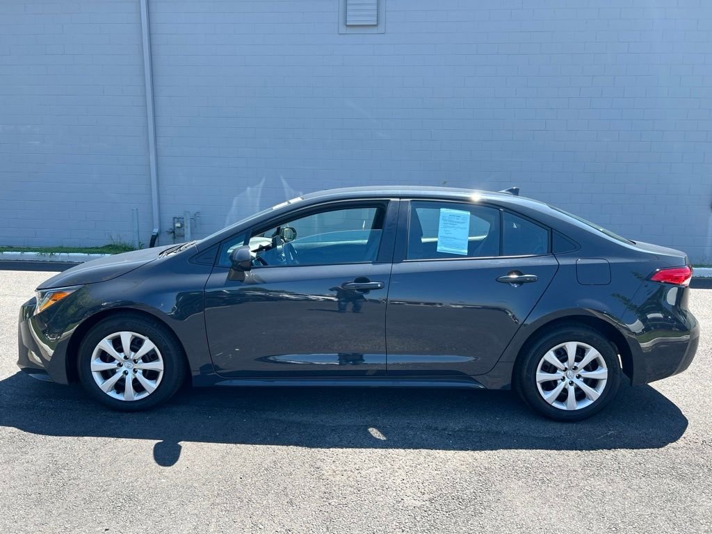 Used 2026  Toyota LE image 7