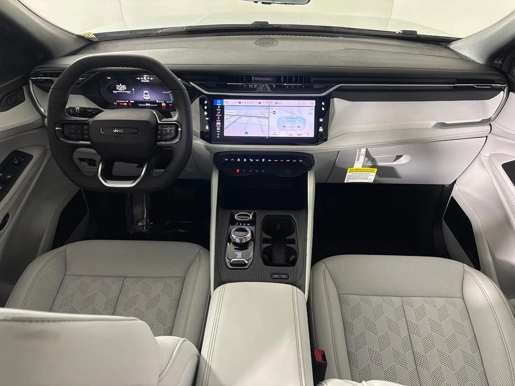 New 2026 Silver Jeep Overland image 33