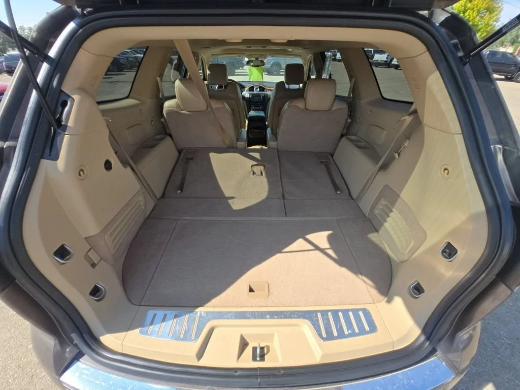 Used 2008 COCOA METALLIC Buick CXL image 29