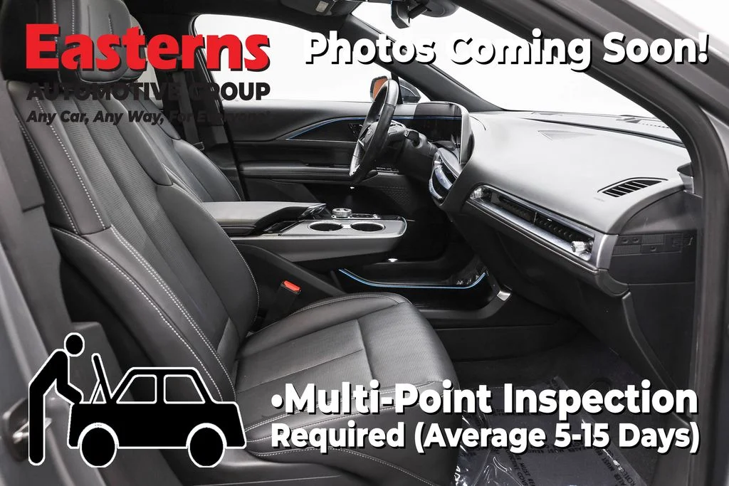 Used 2024 Silver Cadillac Luxury image 25