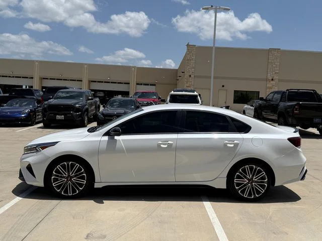 Used 2024 Snow White Pearl Kia GT image 6