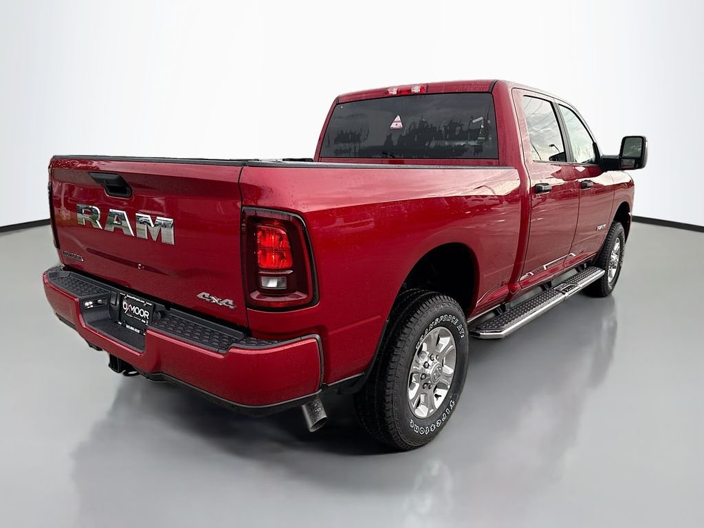 New 2026 Molten Red Pearl-Coat Exterior Paint RAM Big Horn image 4