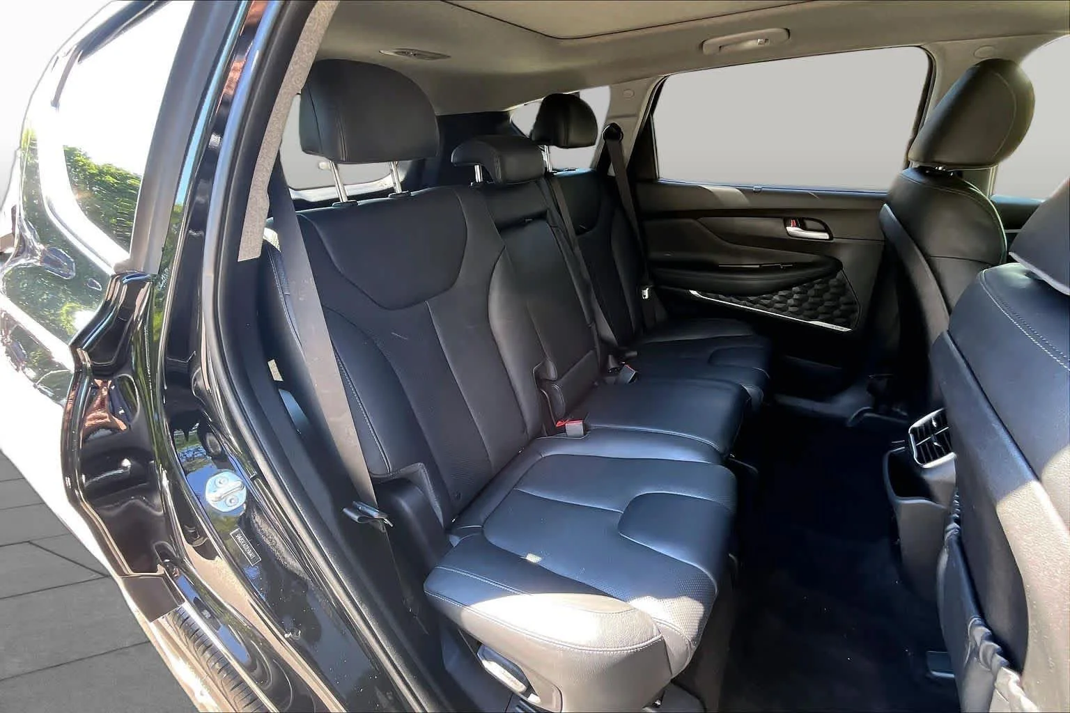 Used 2020 Twilight Black Hyundai SEL image 19