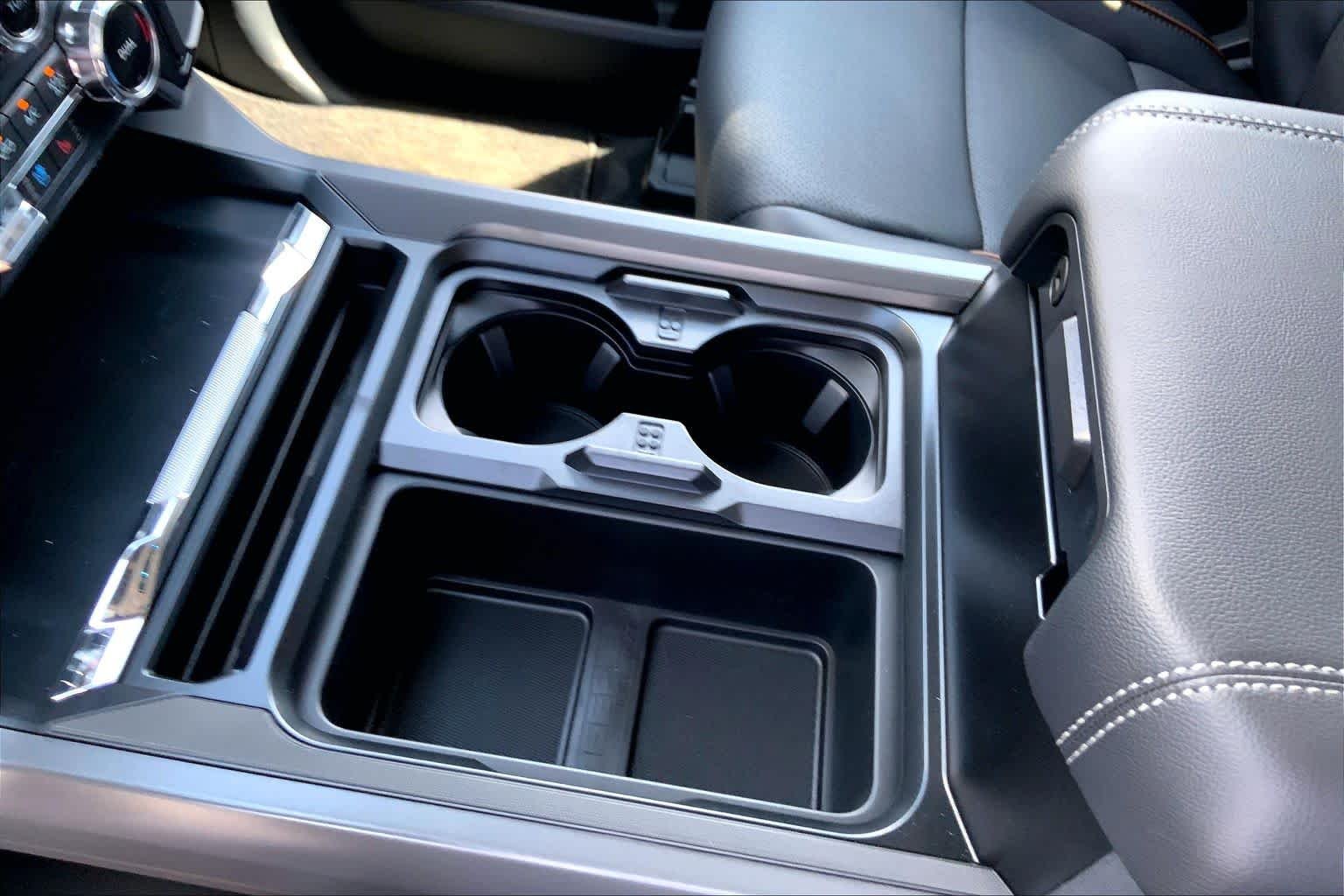 New 2026 Avalanche Ford F-350® Lariat® image 7