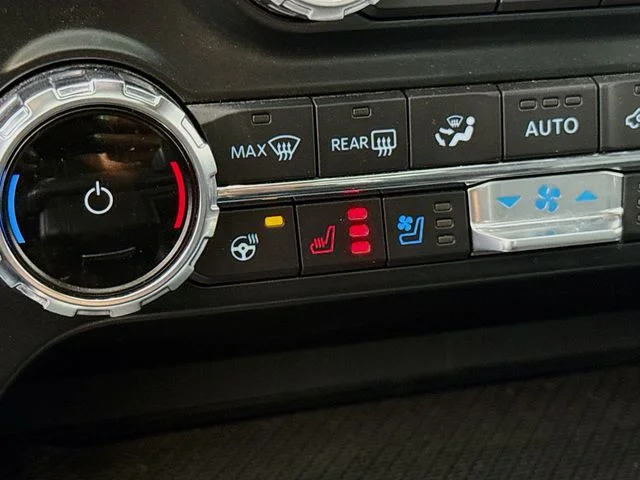 Used 2022 Red Ford Raptor image 21