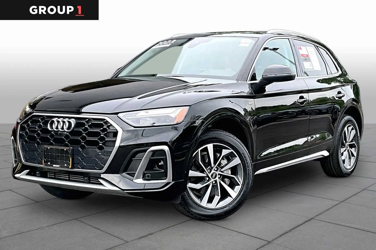 2023 Audi Q5 S line Premium Plus