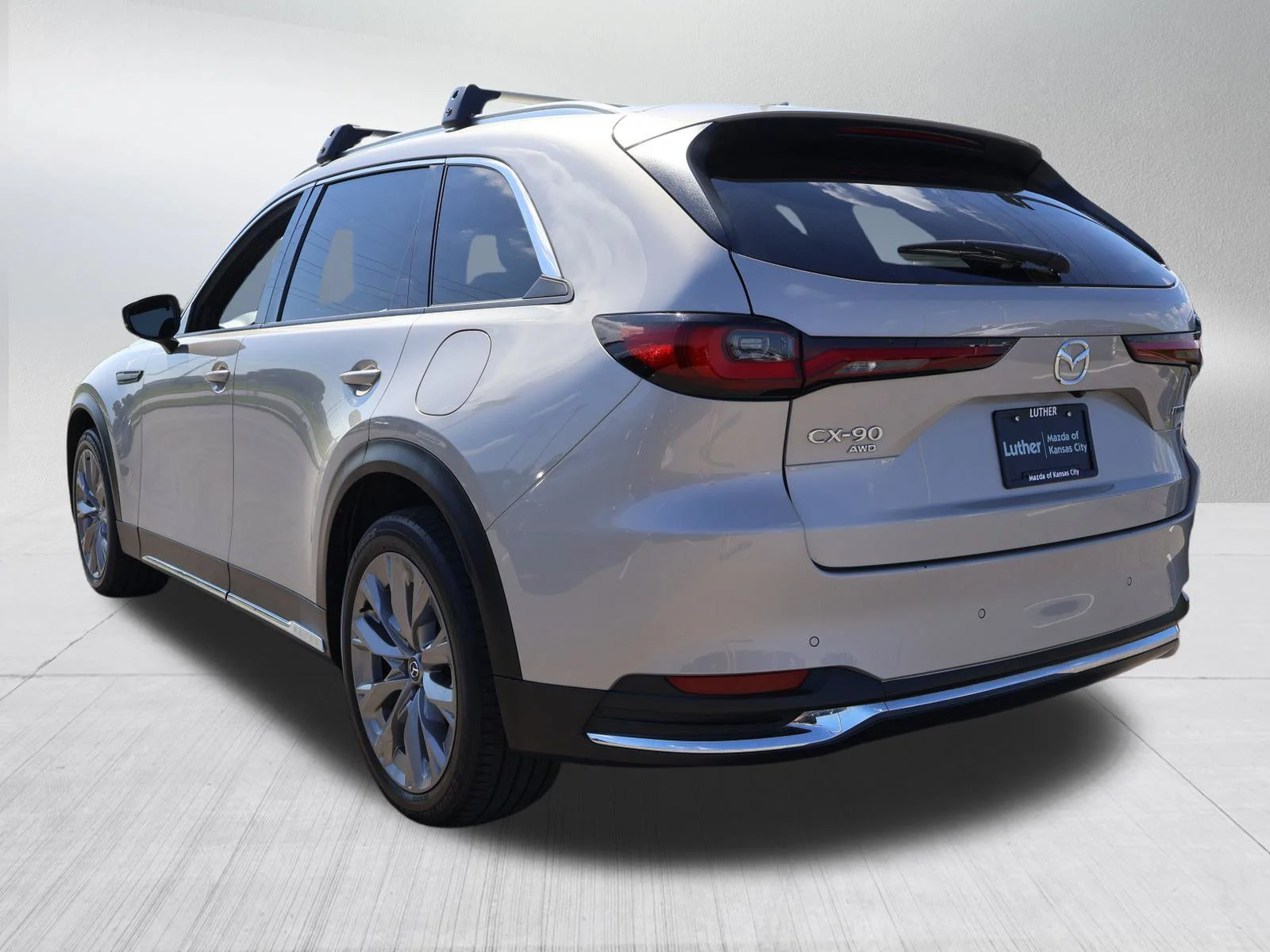 Used 2024 Platinum Quartz Mazda 3.3 Turbo Premium Plus image 5